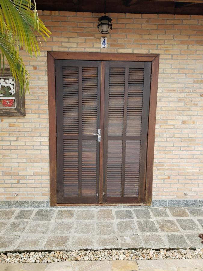 Suites Verano Ubatuba - Bairro Itagua - Com Piscina Екстер'єр фото