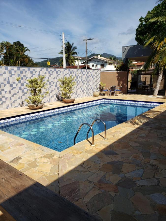 Suites Verano Ubatuba - Bairro Itagua - Com Piscina Екстер'єр фото